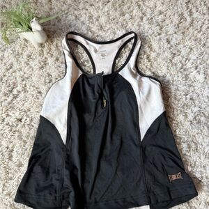 Everlast Women's Black and White Racerback sporty athletic gym Tank top